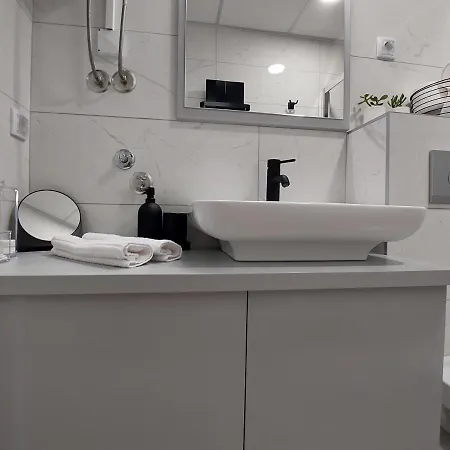 Tilia Apartment